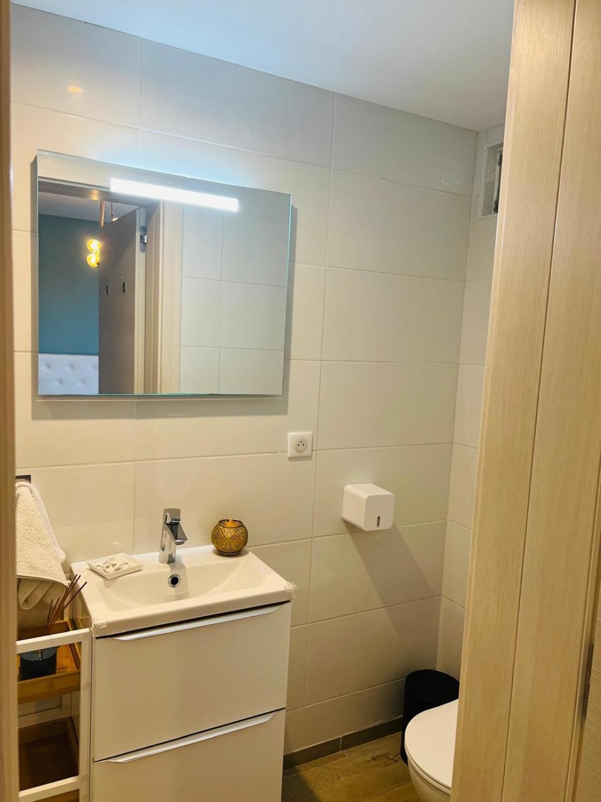 Отель Twenty Rent Кань-сюр-Мер Экстерьер фото