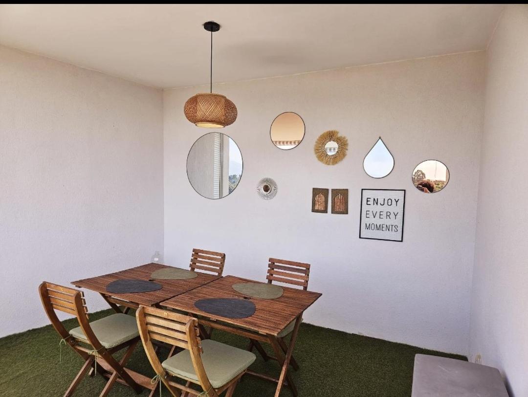 Отель Twenty Rent Кань-сюр-Мер Экстерьер фото